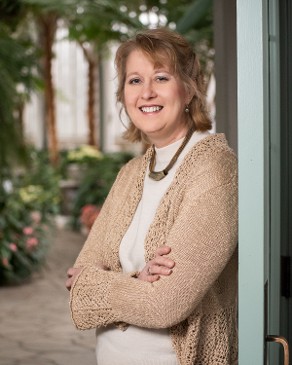 Tracey Pearson-Heaaney Tracey Pearson-Heaaney